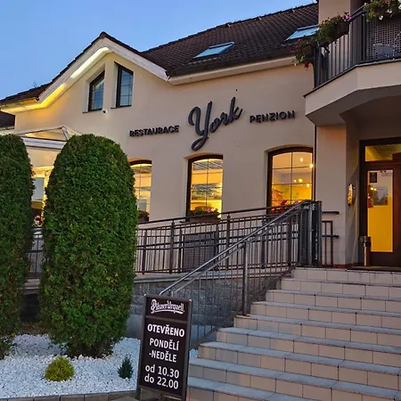 York 酒店